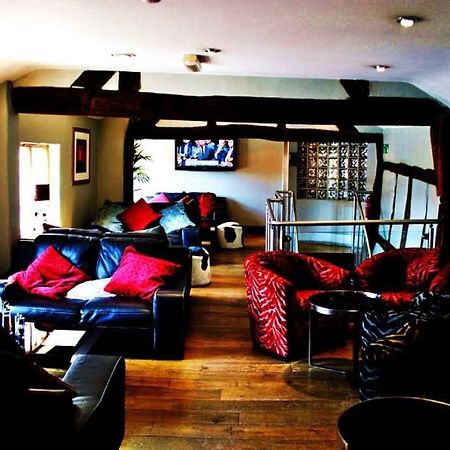 Cheshire Cat Hotel Nantwich Exterior foto